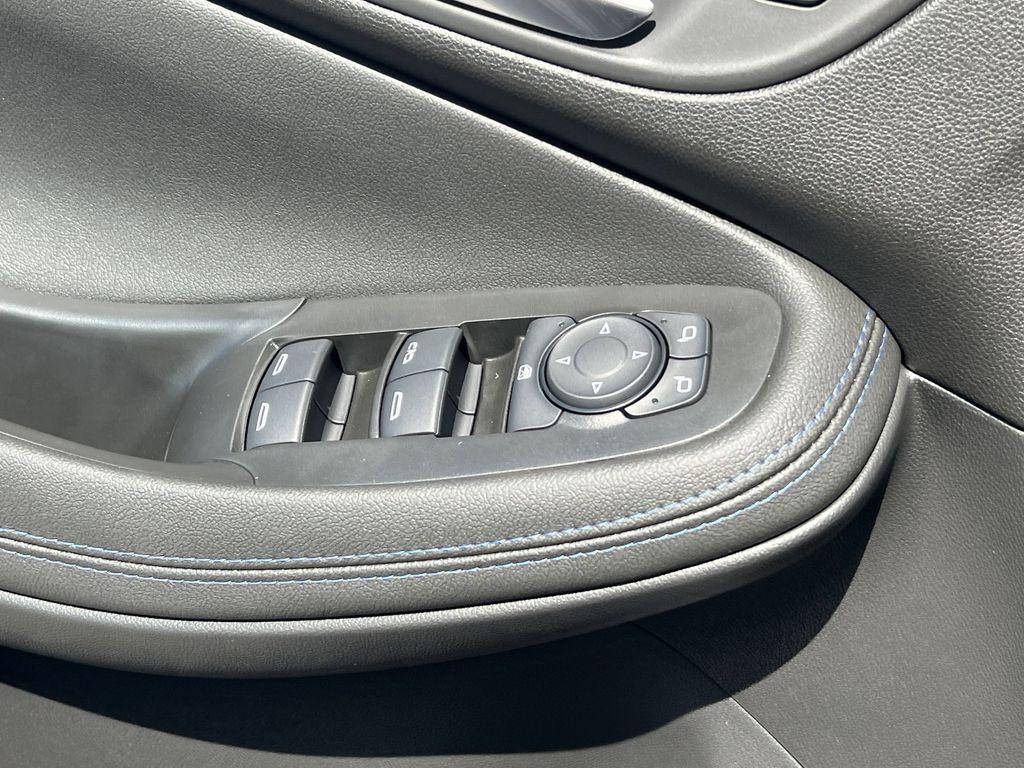 new 2026 Buick Encore GX car, priced at $31,175