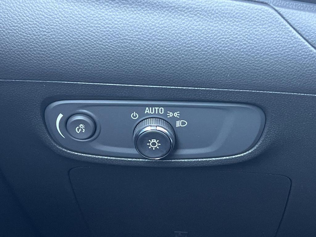 new 2026 Buick Encore GX car, priced at $31,175