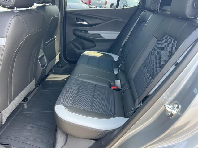 new 2025 Buick Envista car, priced at $26,935