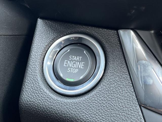 new 2025 Buick Envista car, priced at $26,935