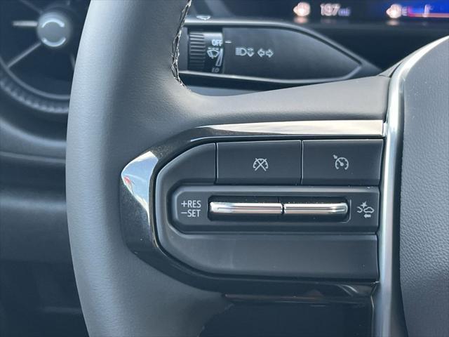 new 2025 Chevrolet Colorado car, priced at $37,090