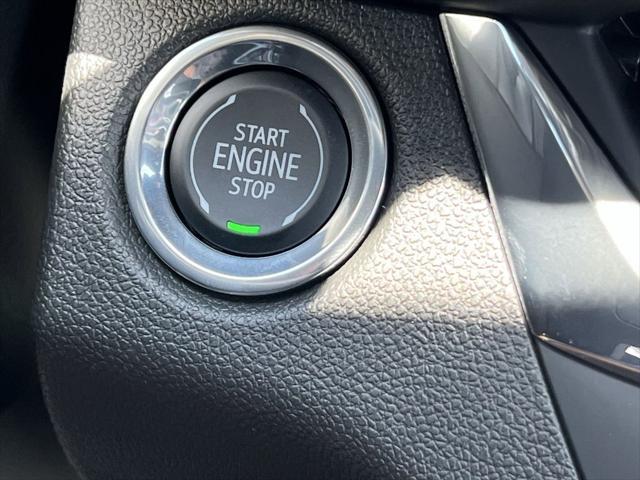 new 2025 Buick Envista car, priced at $25,370