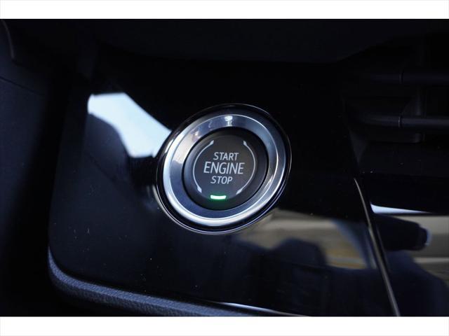 new 2025 Buick Envision car, priced at $44,335