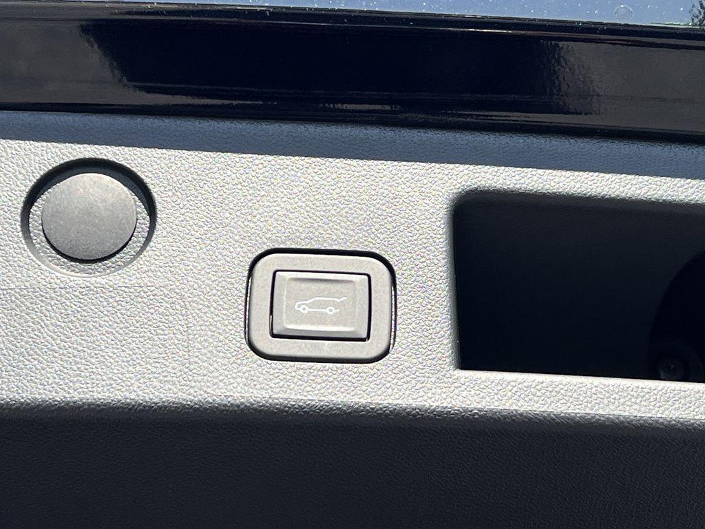 new 2026 GMC Terrain car, priced at $35,885