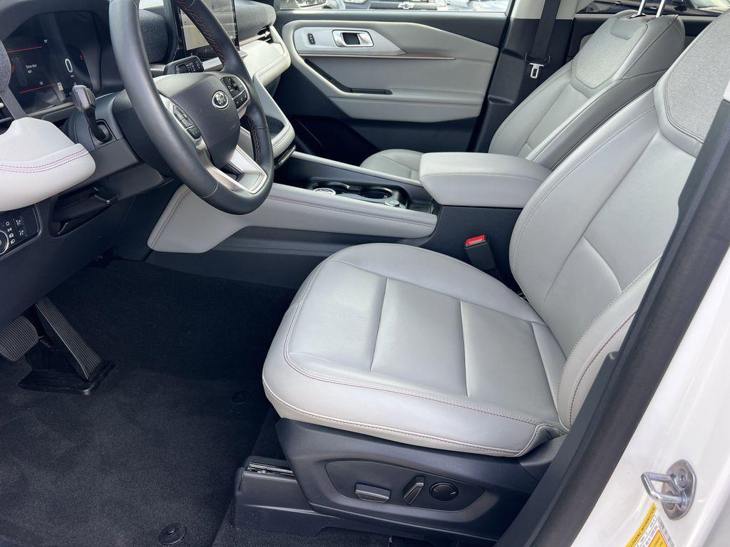 used 2025 Ford Explorer car, priced at $36,874