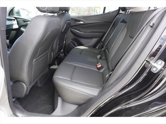 new 2025 Buick Encore GX car, priced at $31,420