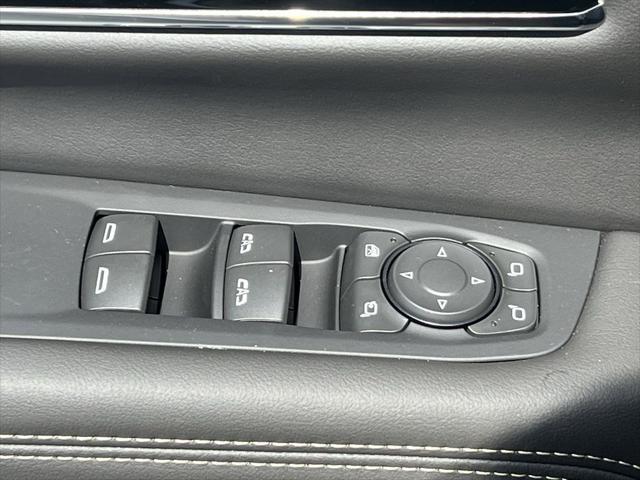 new 2025 GMC Yukon XL car, priced at $78,695