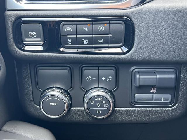 new 2025 GMC Yukon XL car, priced at $78,695