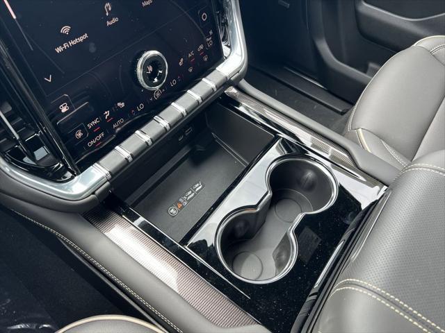 new 2025 GMC Yukon XL car, priced at $80,160