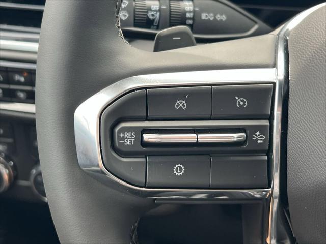 new 2025 GMC Yukon XL car, priced at $80,160