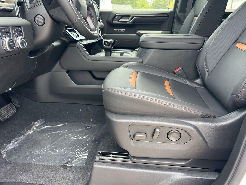 new 2025 GMC Sierra 1500 car, priced at $74,509