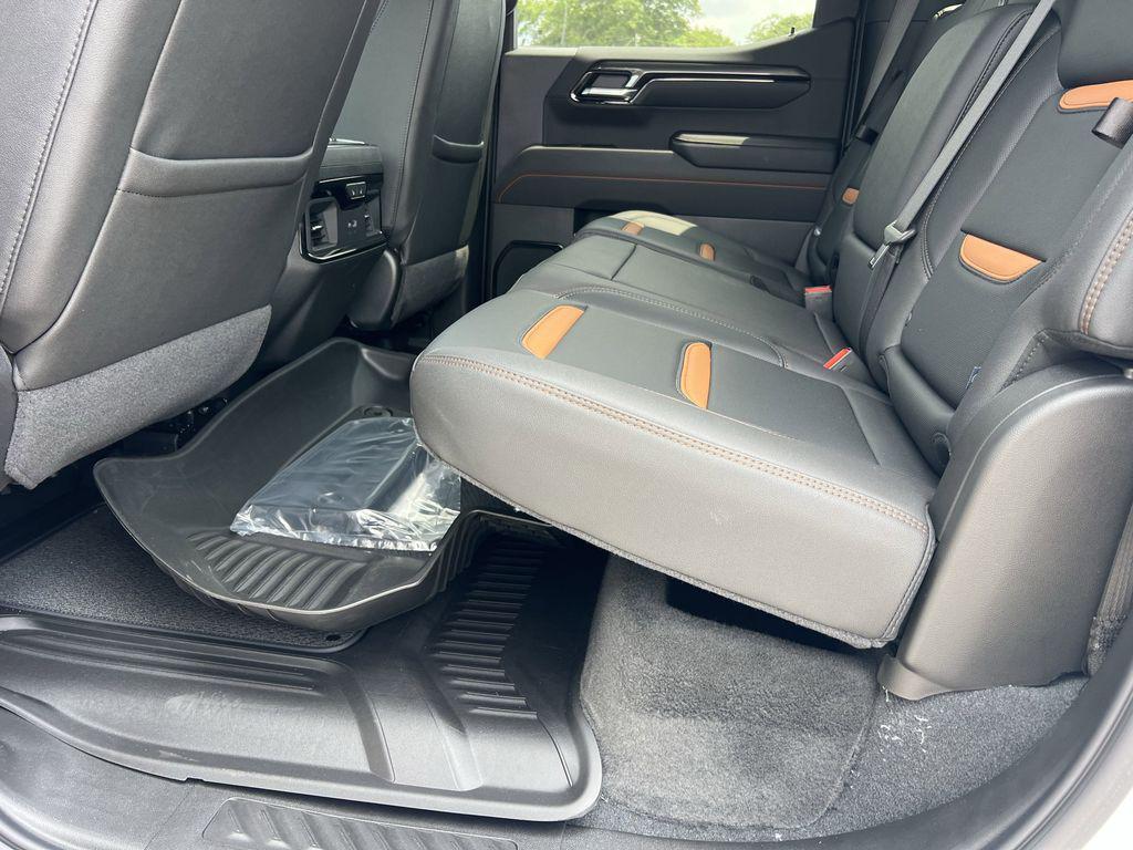 new 2025 GMC Sierra 1500 car, priced at $74,509