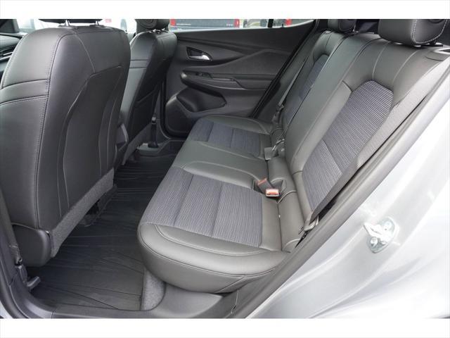 new 2025 Buick Envista car, priced at $27,455