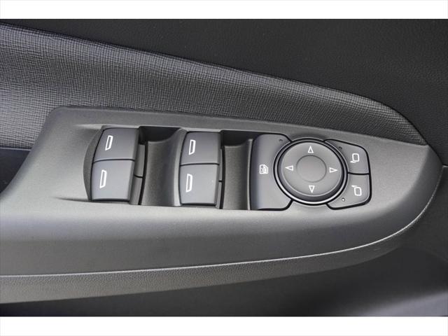 new 2025 Buick Envista car, priced at $27,455