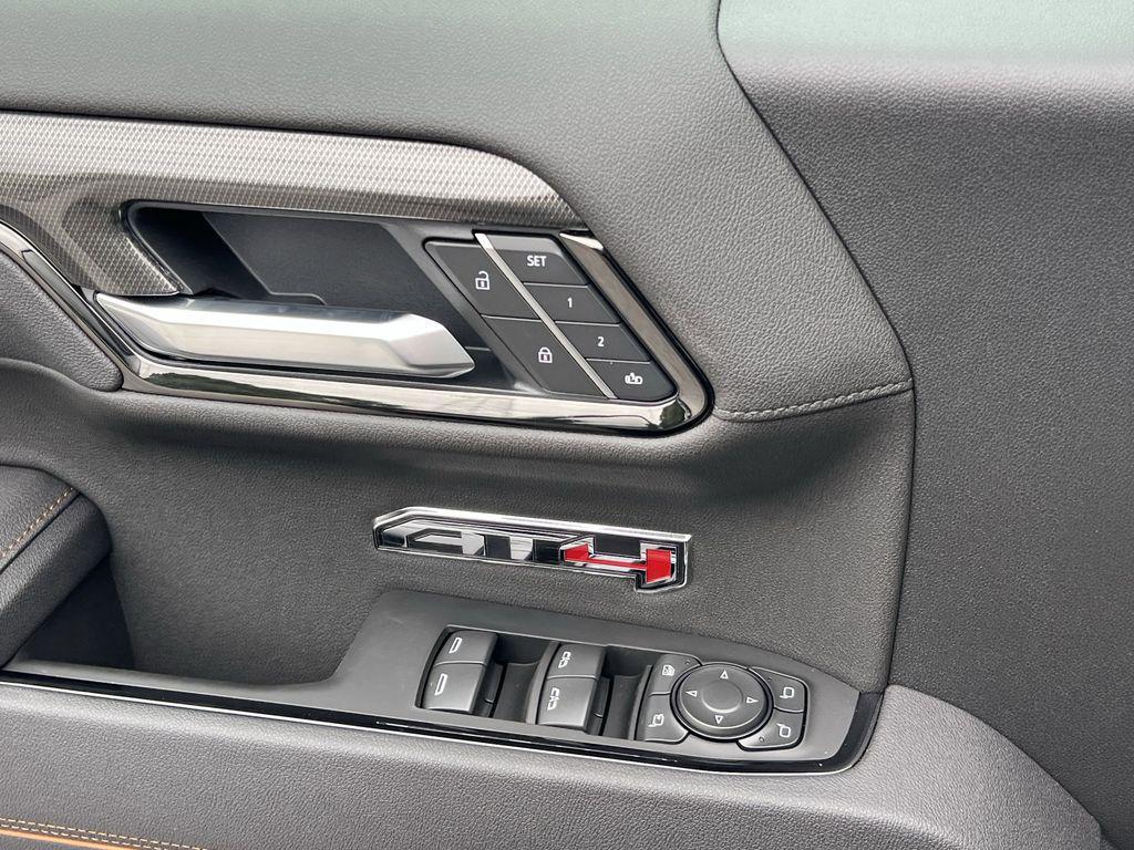 new 2025 GMC Sierra 1500 car, priced at $75,004
