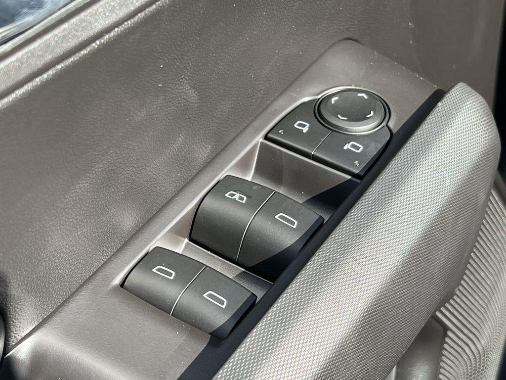 new 2025 GMC Canyon car, priced at $41,085