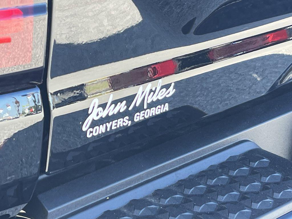 new 2025 GMC Canyon car, priced at $41,085