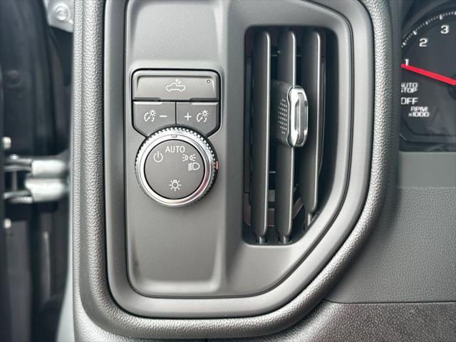new 2025 GMC Sierra 1500 car, priced at $48,890