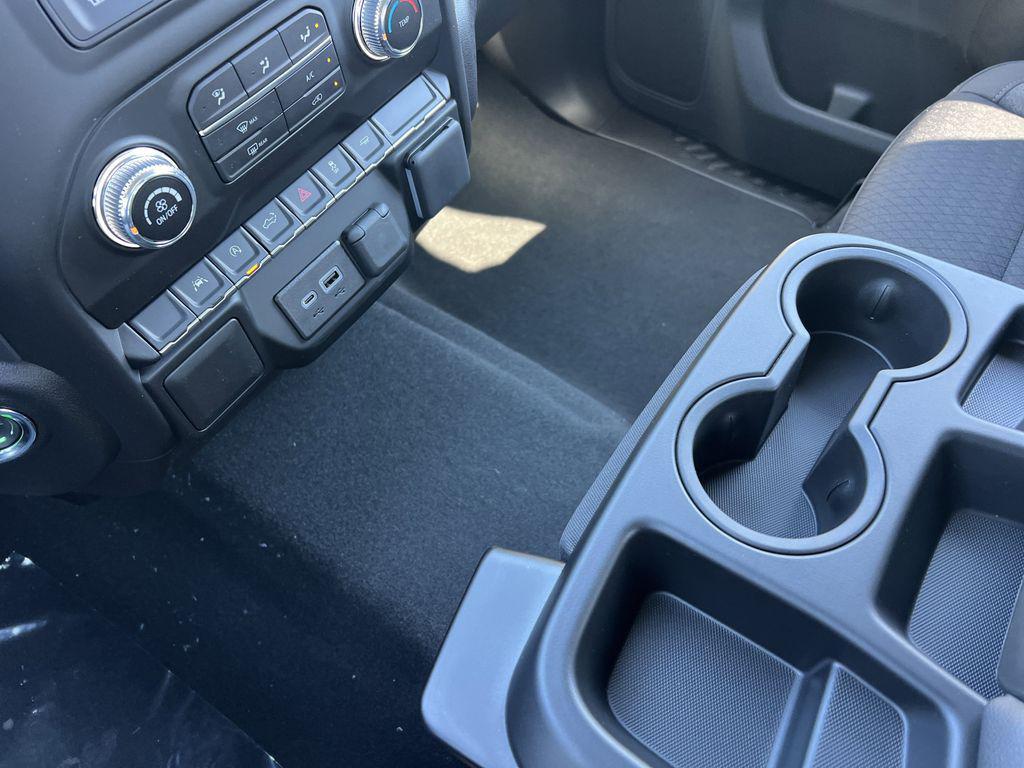 new 2026 GMC Sierra 1500 car, priced at $45,740