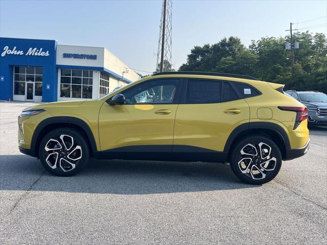 new 2025 Chevrolet Trax car, priced at $29,290