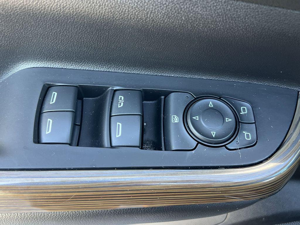 used 2022 GMC Acadia car, priced at $29,487