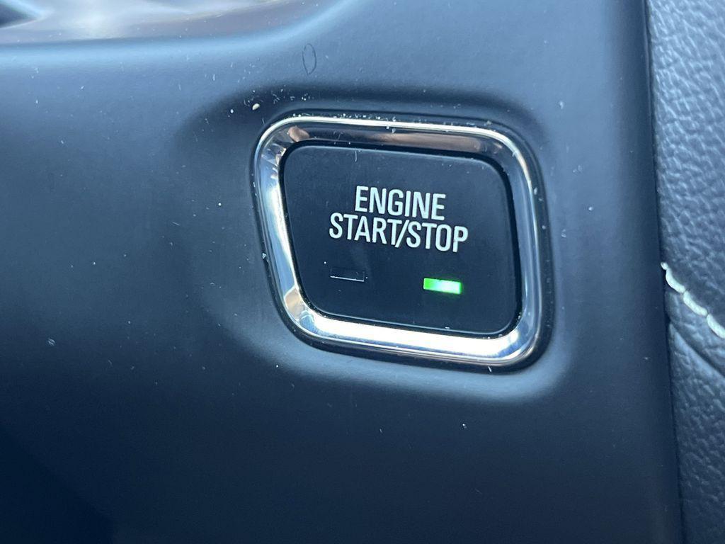 used 2022 GMC Acadia car, priced at $29,487