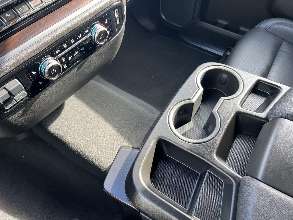 used 2025 GMC Sierra 1500 car, priced at $51,884
