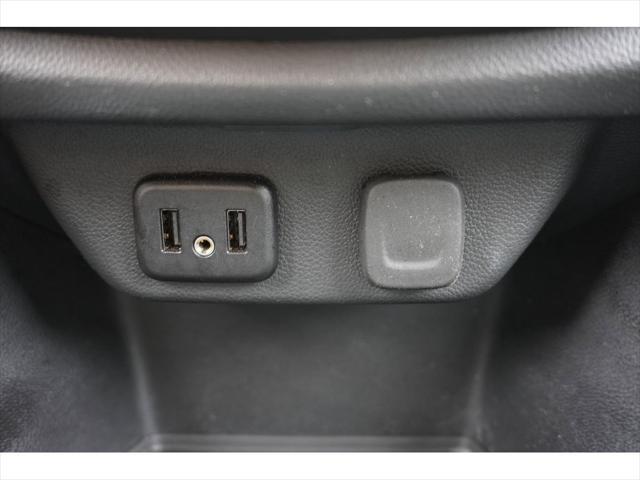 used 2023 Chevrolet Traverse car, priced at $32,999