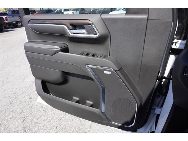 new 2025 Chevrolet Silverado 1500 car, priced at $71,660