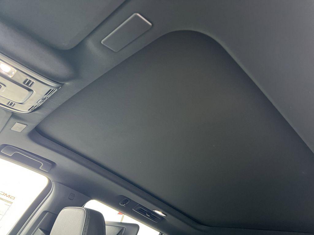 new 2025 GMC Yukon car, priced at $90,528