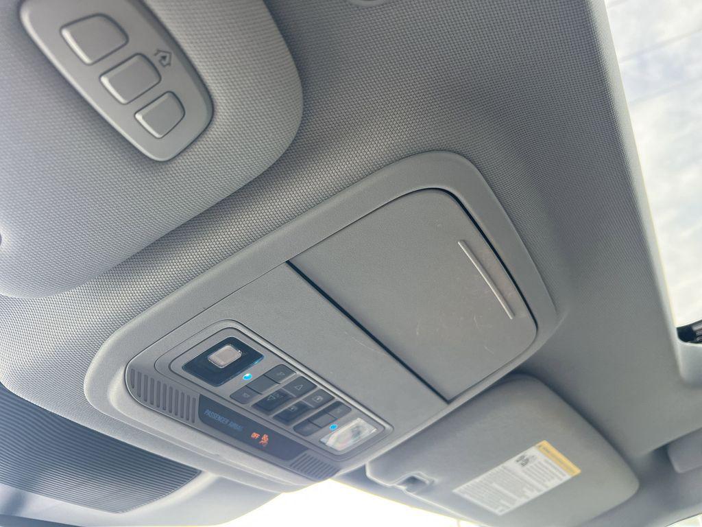 used 2022 Ford Explorer car, priced at $29,749