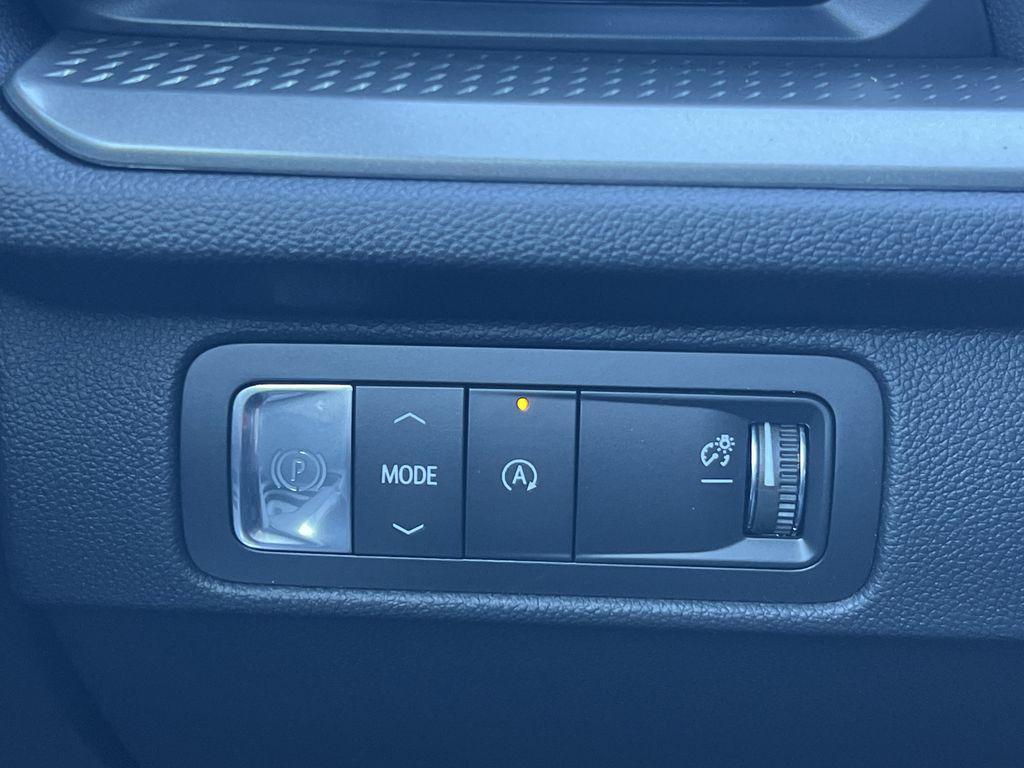 new 2026 Chevrolet Traverse car, priced at $42,695