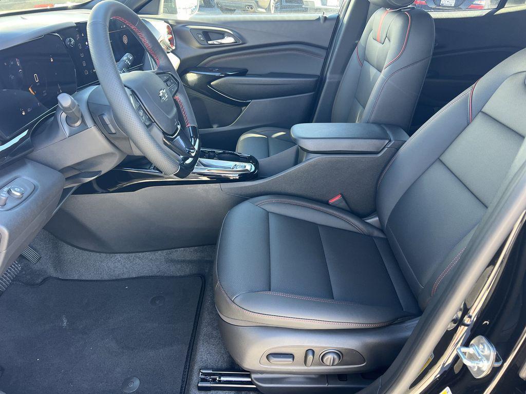 new 2026 Chevrolet Trax car, priced at $28,385