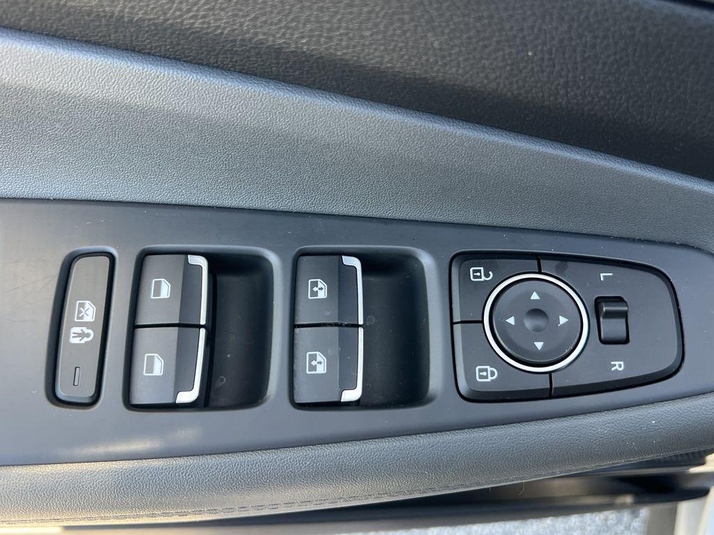 used 2023 Hyundai Santa Fe car, priced at $24,999