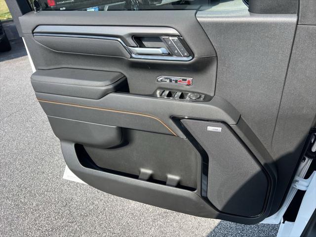 new 2025 GMC Sierra 1500 car, priced at $75,780
