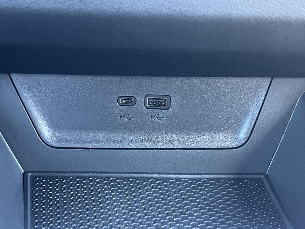 new 2026 Chevrolet Equinox car, priced at $40,110