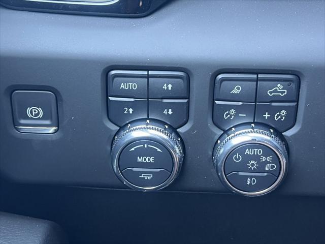 new 2025 GMC Sierra 2500 car, priced at $90,254