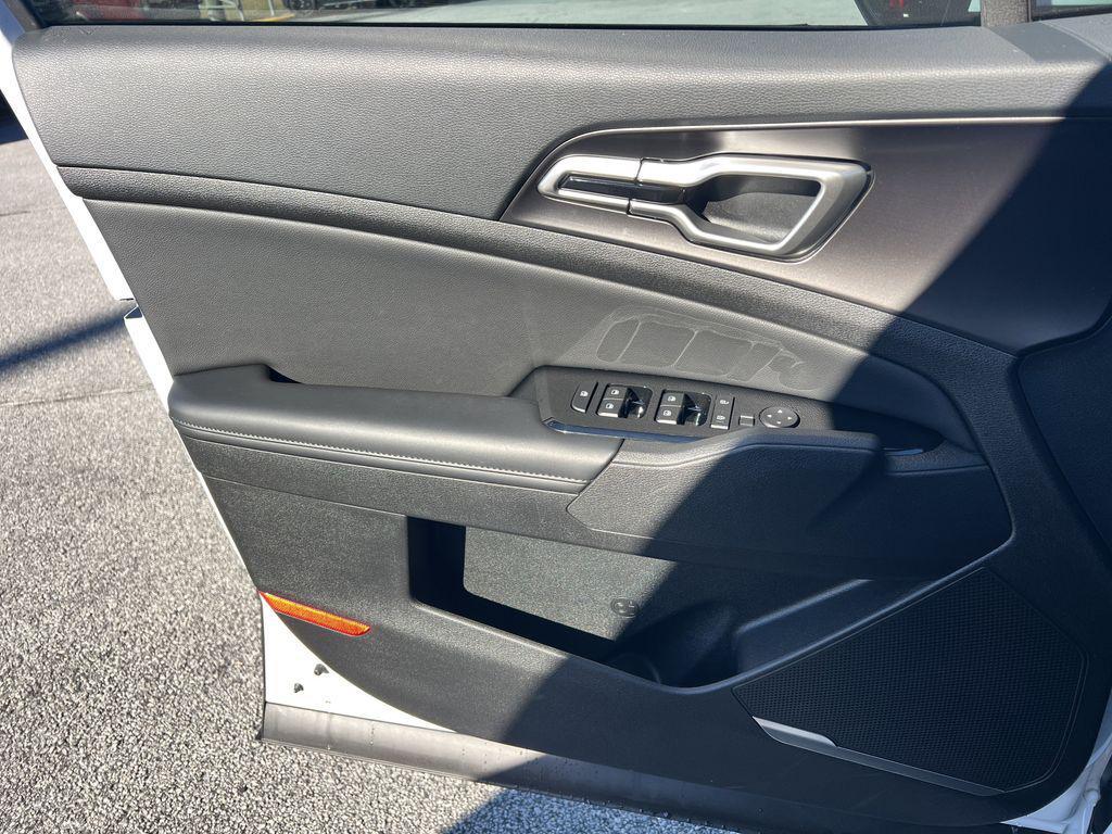 used 2023 Kia Sportage car, priced at $27,999