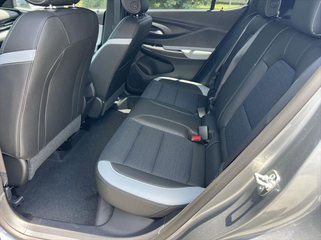 new 2025 Buick Envista car, priced at $26,935