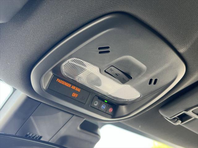 new 2025 Buick Envista car, priced at $26,935