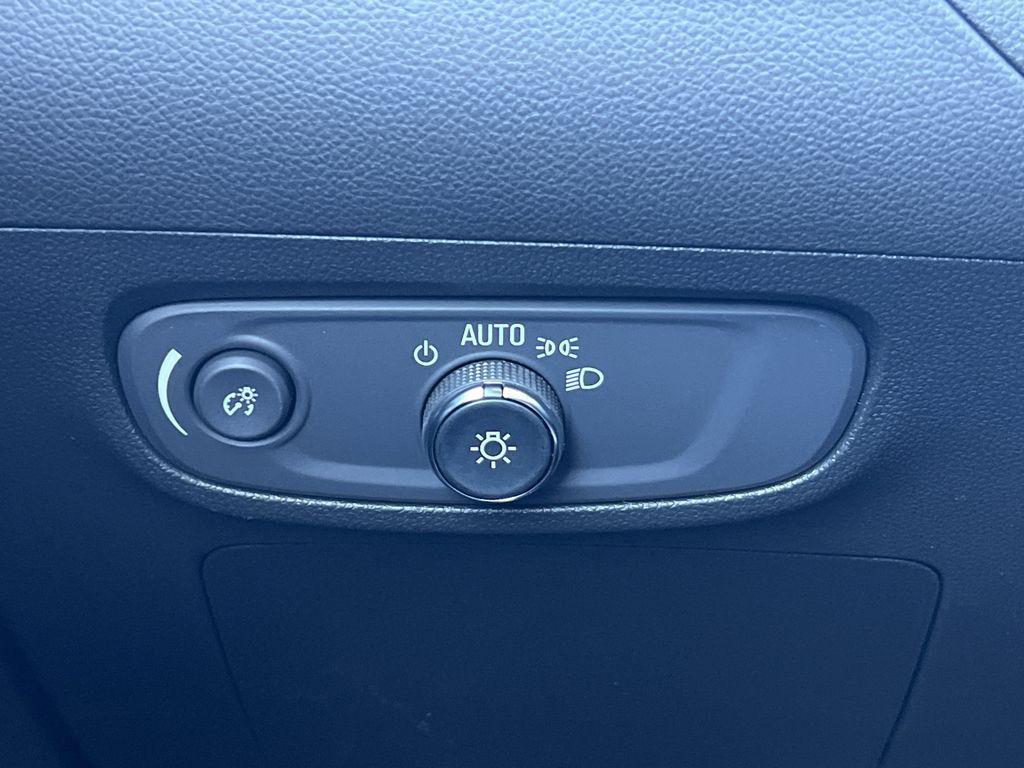 new 2026 Buick Encore GX car, priced at $28,290