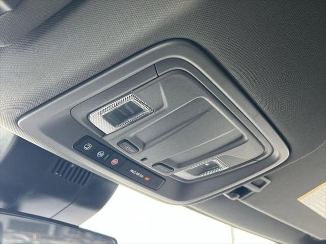 new 2025 GMC Sierra 1500 car, priced at $46,284