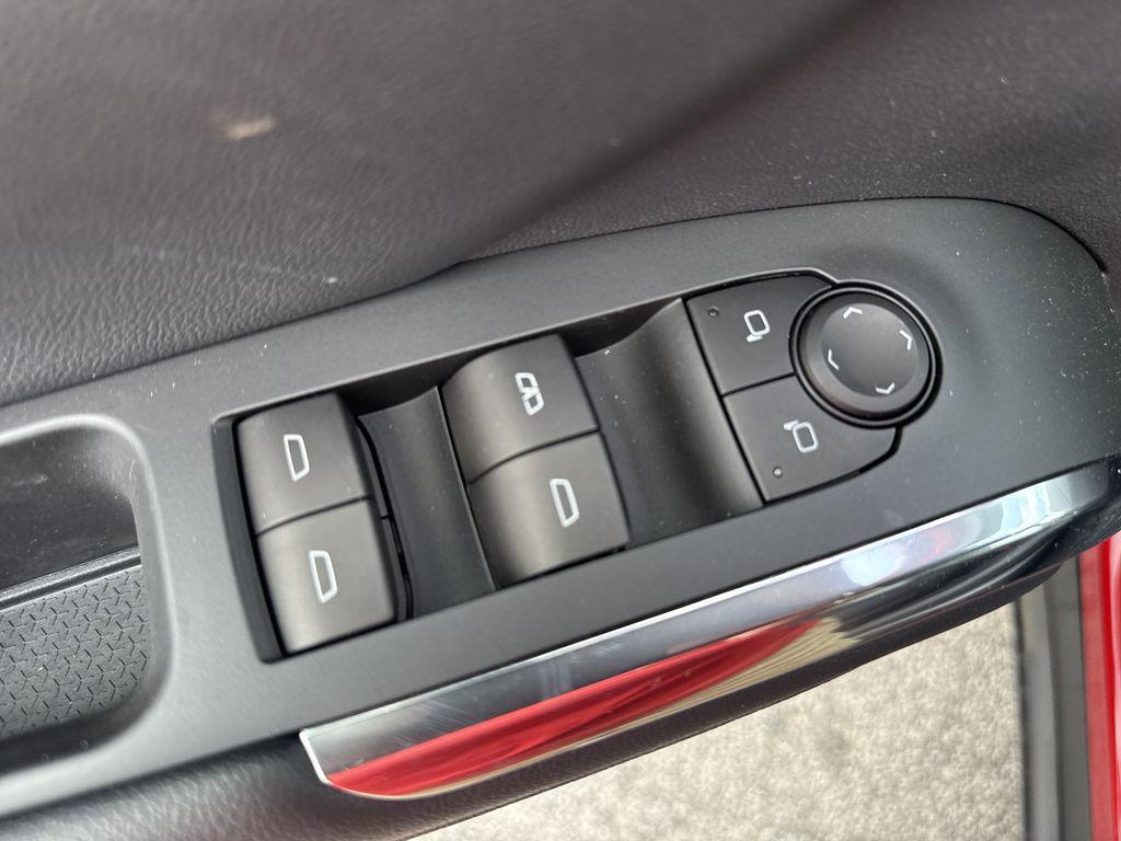 new 2025 Chevrolet Traverse car, priced at $44,440