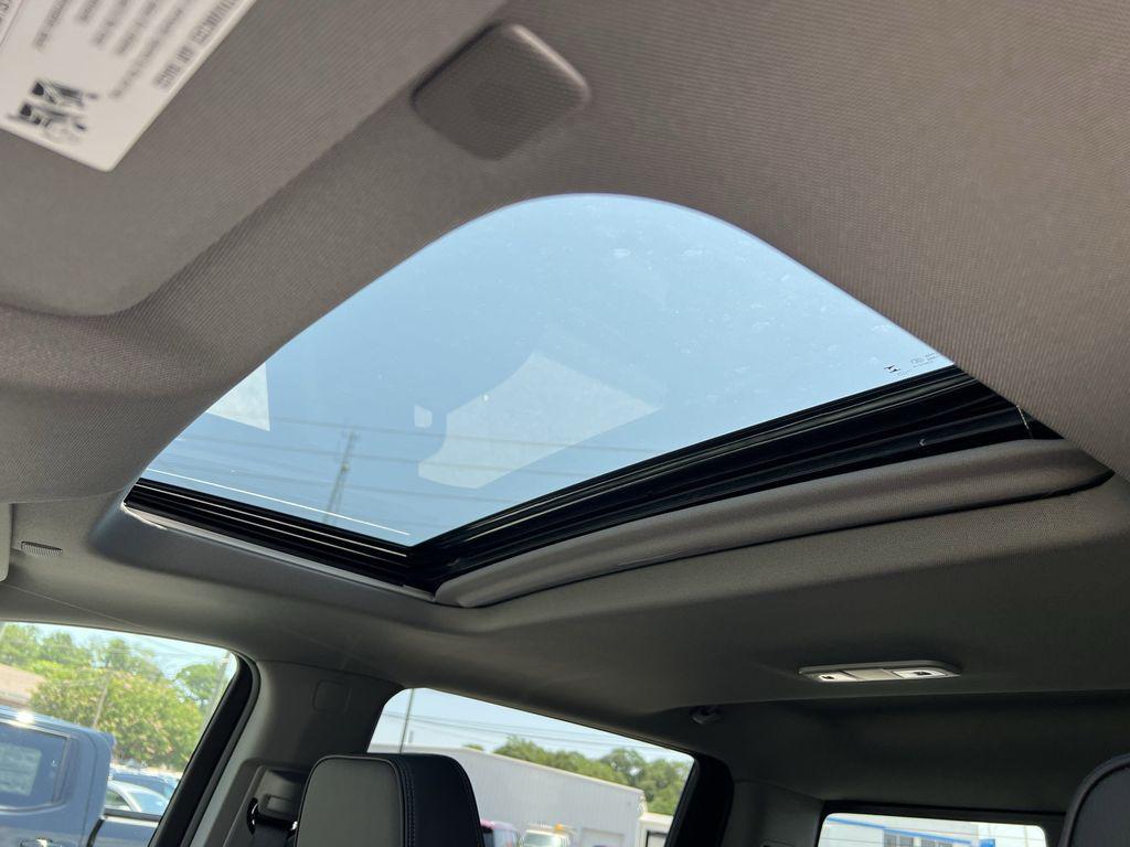 new 2025 GMC Sierra 2500 car, priced at $77,269