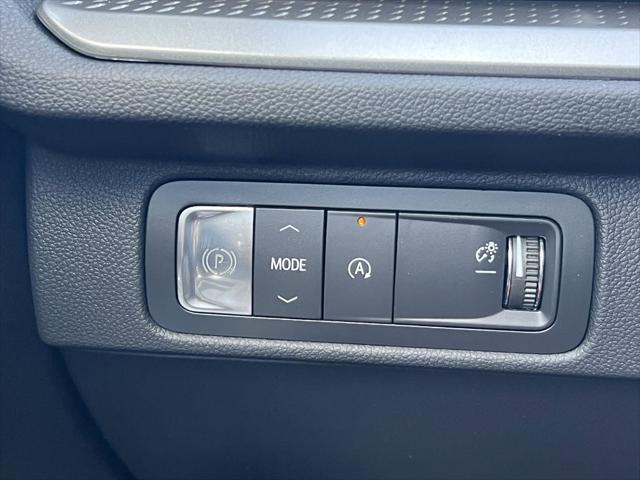 new 2025 Chevrolet Traverse car, priced at $42,560