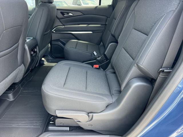 new 2025 Chevrolet Traverse car, priced at $42,560