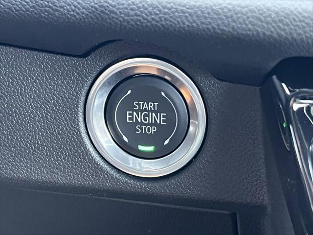 new 2025 Chevrolet Traverse car, priced at $42,560