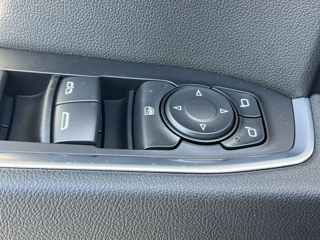 new 2026 Chevrolet Silverado 1500 car, priced at $52,640