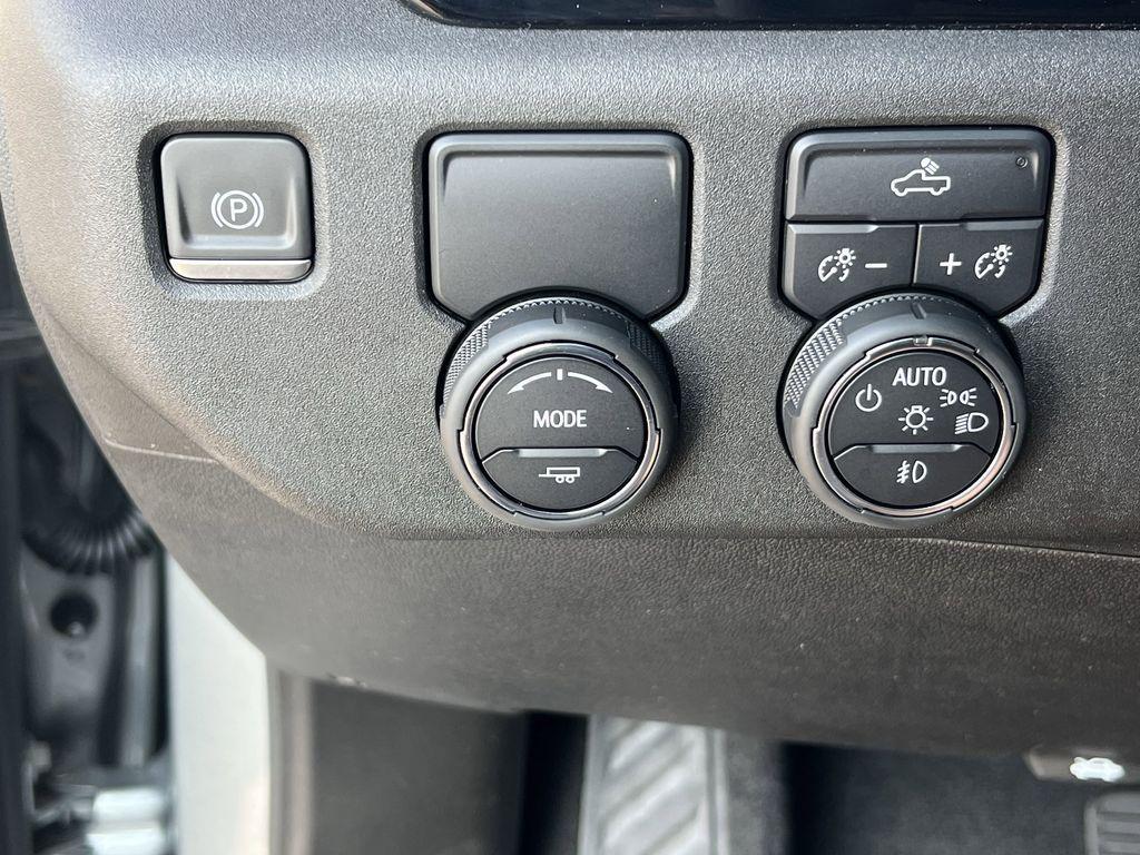 used 2023 Chevrolet Silverado 1500 car, priced at $43,999