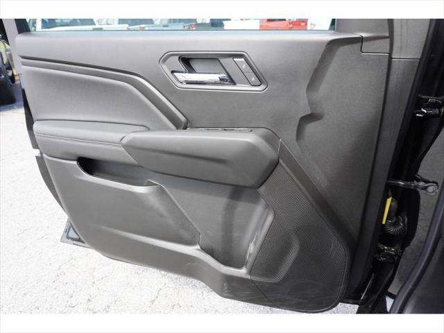 new 2025 Chevrolet Colorado car, priced at $40,286